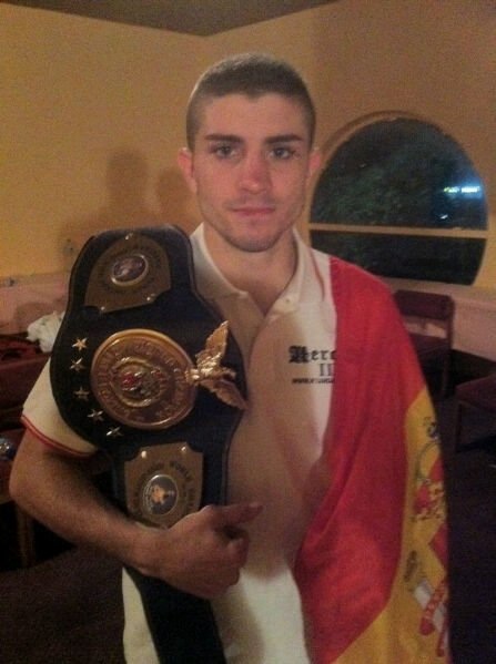 Carlos Crespo Cinturon