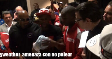 Photo of Video -Mayweather no quiere guantes de Maidana ¿PELIGRA LA PELEA?
