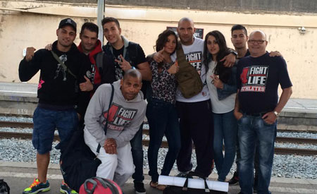 Damian-con-su-gente