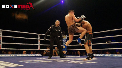 Javier-Hernandez-vs-Thomas-Adamandopoulos-5