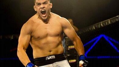 Photo of Kevin Gastelum vs Tyron Woodley en UFC 183