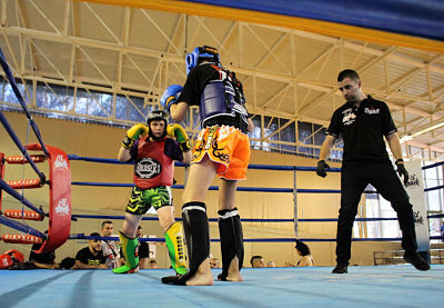 combates-boxeo-kickboxing-castelldefels-02_opt