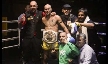 Photo of CARLOS COELLO VENCE POR TKO Y ES EL NUEVO CAMPEÓN DEL MUNDO ISKA