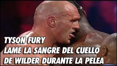 Photo of TYSON FURY LAME LA SANGRE DEL CUELLO DE WILDER DURANTE LA PELEA
